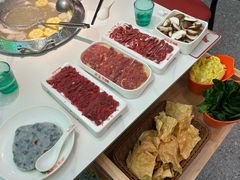 -浪里寻·臻牛养生牛肉火锅(方圆荟店)