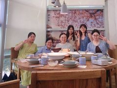 -蜜桃餐厅·伴山(湖滨商业街店)