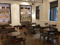 大堂-星巴克臻选(广州沙面店)