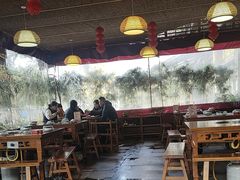 -岳记兴隆·青城腊排铜火锅(融创店)