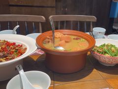 -黄泥岗·地道湖北菜(奥特莱斯店)