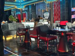 -屋有岛沉浸游戏旗舰店(中山公园店)