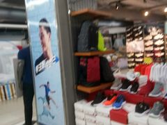 -人人乐购物广场(开发区店)