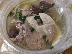 -三身人金新肠粉(丹霞店)