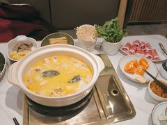 -如一鸡鲍鱼·粤式煲汤(长泰广场店)