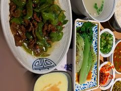 辣椒炒肉饭-三两粉(深圳龙华上塘店)