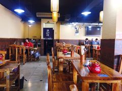大堂-东镇老火锅(长春路首店)