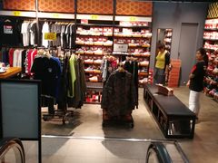 -法雅体育工厂店(皂君庙路店)