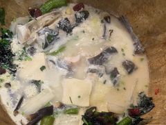 -云中鱼蒸汽石锅鱼(川沙百联店)