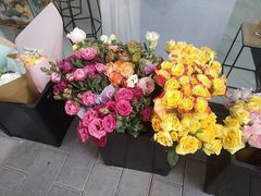 -亭亭鲜花店(中山北路店)