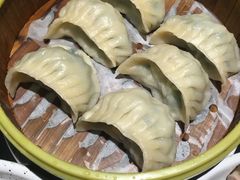 韭菜马蹄鲜肉蒸饺-老头儿油爆虾·知味杭州(爱琴海购物中心)