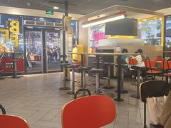 -麦当劳(华贸天地店)