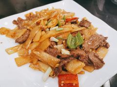 酸笋炒牛肉-美极鲜食坊(宝安南路店)