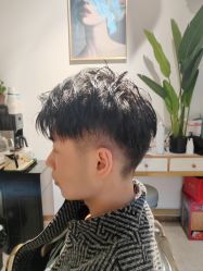 -东方美妍小鹏造型