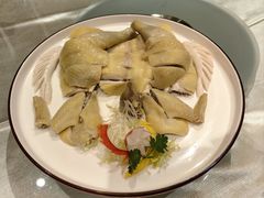 -广州中心皇冠假日酒店·百粤楼