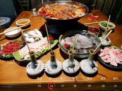-白乐天毛肚火锅馆(南滨路店)