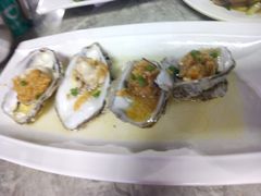 -四川小胡子海鲜(丁村万人海鲜广场店)