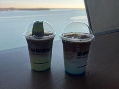 -抱抱地球咖啡馆(国家海洋博物馆店)