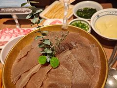 -巴奴毛肚火锅(龙湖锦艺城店)