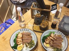 狮头牌鹅肉拼五花肉饭-狮头牌卤味研究所·卤味饭(花城汇南区店)