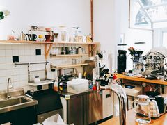 -怪 kafe.