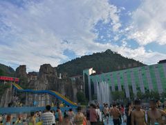 -贞山宾馆水上乐园