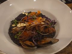 -FLOVIE FLORIST CAFE