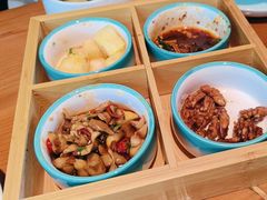 -菌自由丨野生菌火锅特色庭院餐厅(丽江古城店)