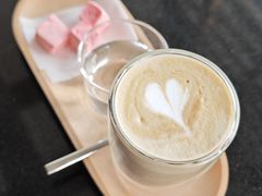 -亚龙湾喜来登·美景台大堂吧