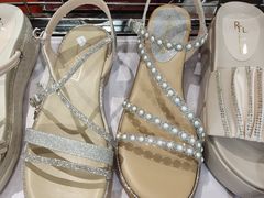 -云柏鞋业(十里堡店)