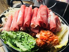 部队锅-MI WU FACTORY米屋美食工厂餐厅(绿地店)