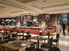 -咖啡苑自助餐厅·中国大饭店