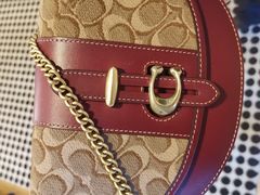 -COACH蔻驰(百联奥特莱斯广场店)