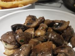 -Erman岩烧牛排(虹桥南丰城店)