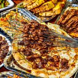 你永远可以相信西安开了三十年的烤肉老店 本地老饕全在这吃