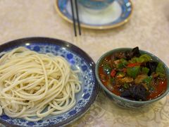 -维吾尔餐厅(宜山路店)