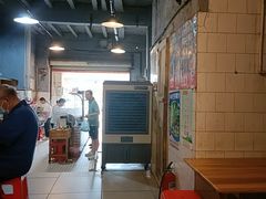 大堂-炳记牛味粉店(四坊路店)