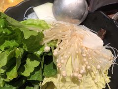 -呷哺呷哺 小火锅 (浦东新欧尚超市店)