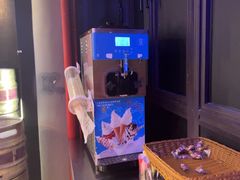 -钳小柒·小龙虾蓝龙王烧烤夜宵(长寿路店)