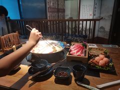 -湊湊火锅·茶憩(上海合生汇店)