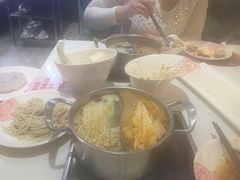 -阿香婆欢乐火锅(淄博万象汇店)