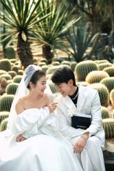 -雪中彩影婚纱摄影·微光艺术中心