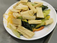 -东方宫·中国兰州牛肉拉面(三里屯店)
