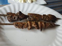 -吐尔逊拌面美食
