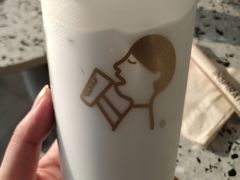 -喜茶(青岛金狮广场店)