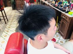 -格图男士理发馆