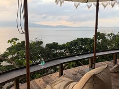 -美人鱼悬崖海景餐厅(鹿嘴山庄店)