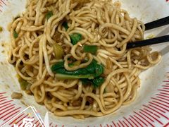 红碗豌杂面-遇见小面(东方宝泰店)