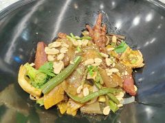-醉人椒麻辣香锅(王府井喜悦店)