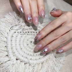 -菜菜美甲美睫皮肤管理